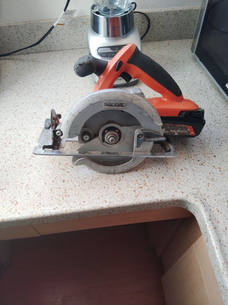 Rigid Impact Gun & Rigid 6 1/2 Circular Saw