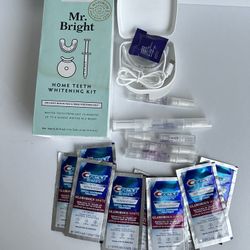 ✨ Teeth Whitening Kit + Crest 3D White Strips ✨ 
