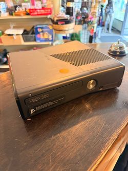 Xbox 360 with 2 controllers