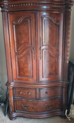 Armoire