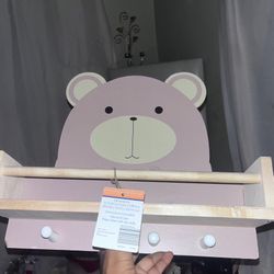 Kids Bear-Shaped Wall Shelf with Hooks