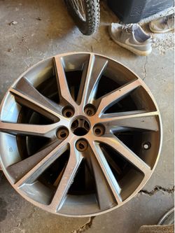 2018 Lexus es350 wheels