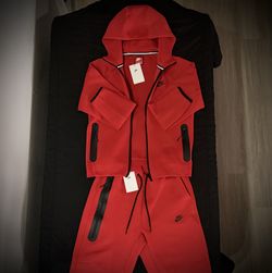 Nike Sportswear Tech Fleece Windrunner Full-Zip Hoodie Light University Red Heather/