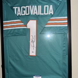 Miami Dolphins Tagovailoa Signed With Certificate Jersey