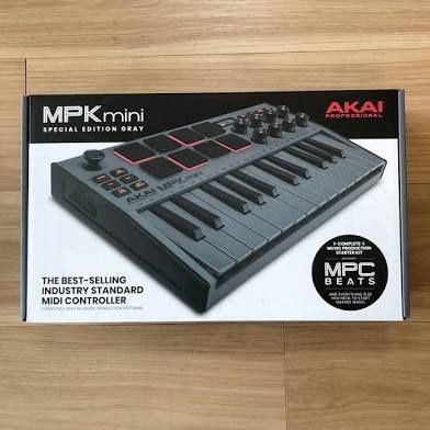 AKAI professional MPK mini