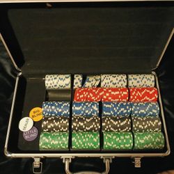 Poker Chips And Case