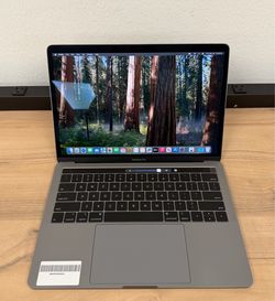 13" MacBook Pro Touchbar*2.7Ghz Intel Quad Core i7*1TB SSD*16GB RAM