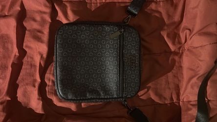 Guess Crossbody bag