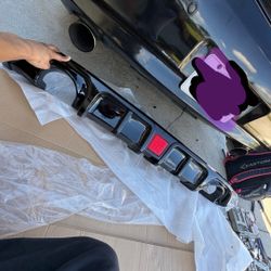 gloss black q50 diffuser