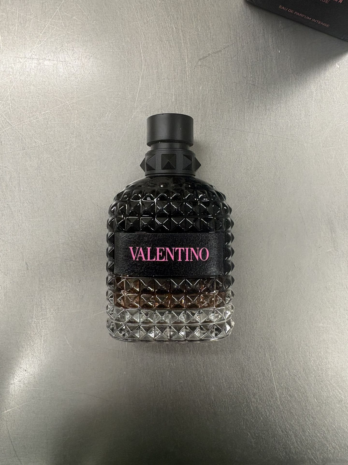 Valentino Roma