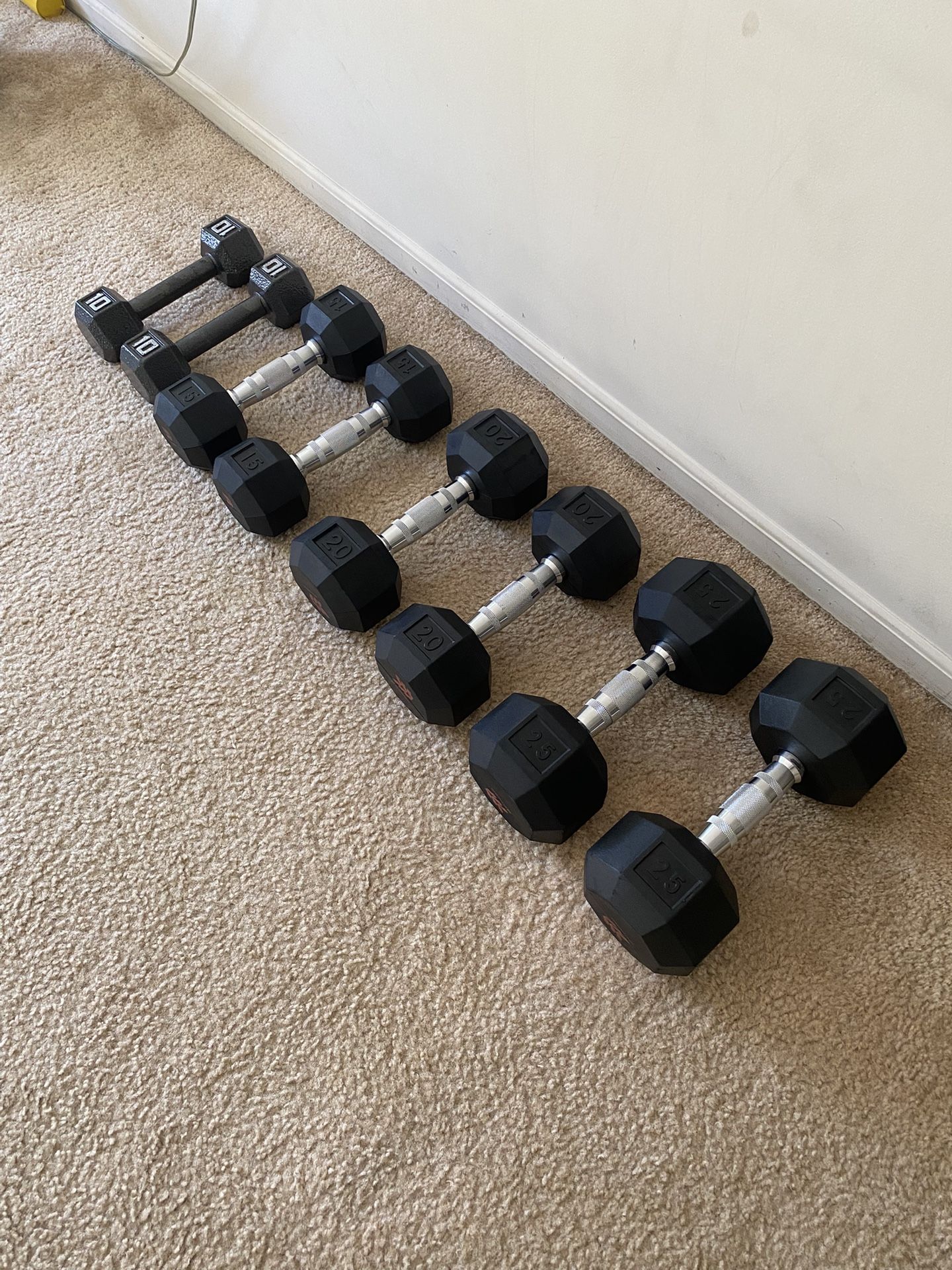 Dumbbells / Weights