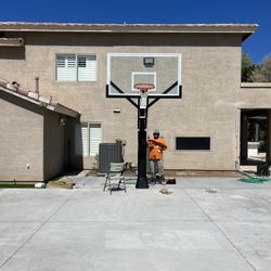 Basketball Hoop 