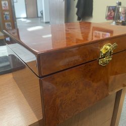 Cremation momentum package earn kit, cherry wood finish 12 x 6 x 10