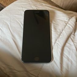 iPhone SE 2023