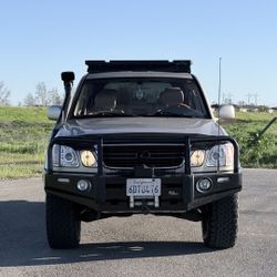 2002 Lexus LX 470