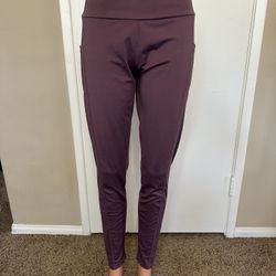 Women’s Active Leggings Size L/XL