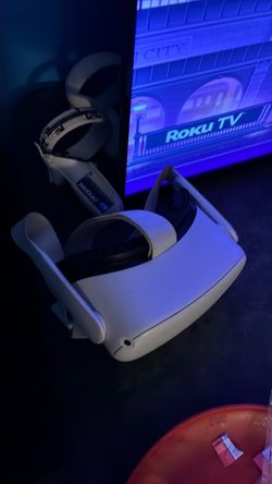 VR headset ￼