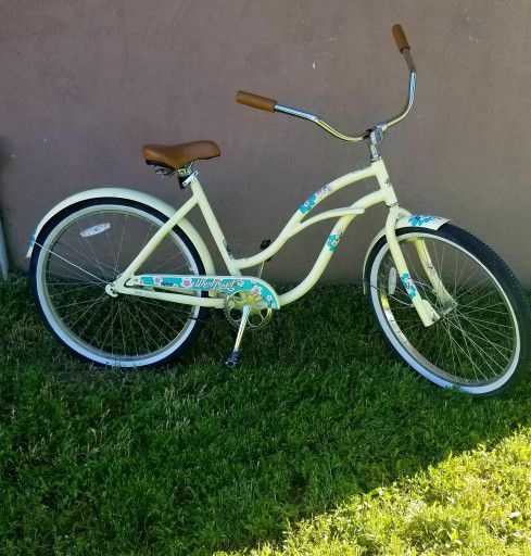 Used Bike In GOOD CONDITION (Women)