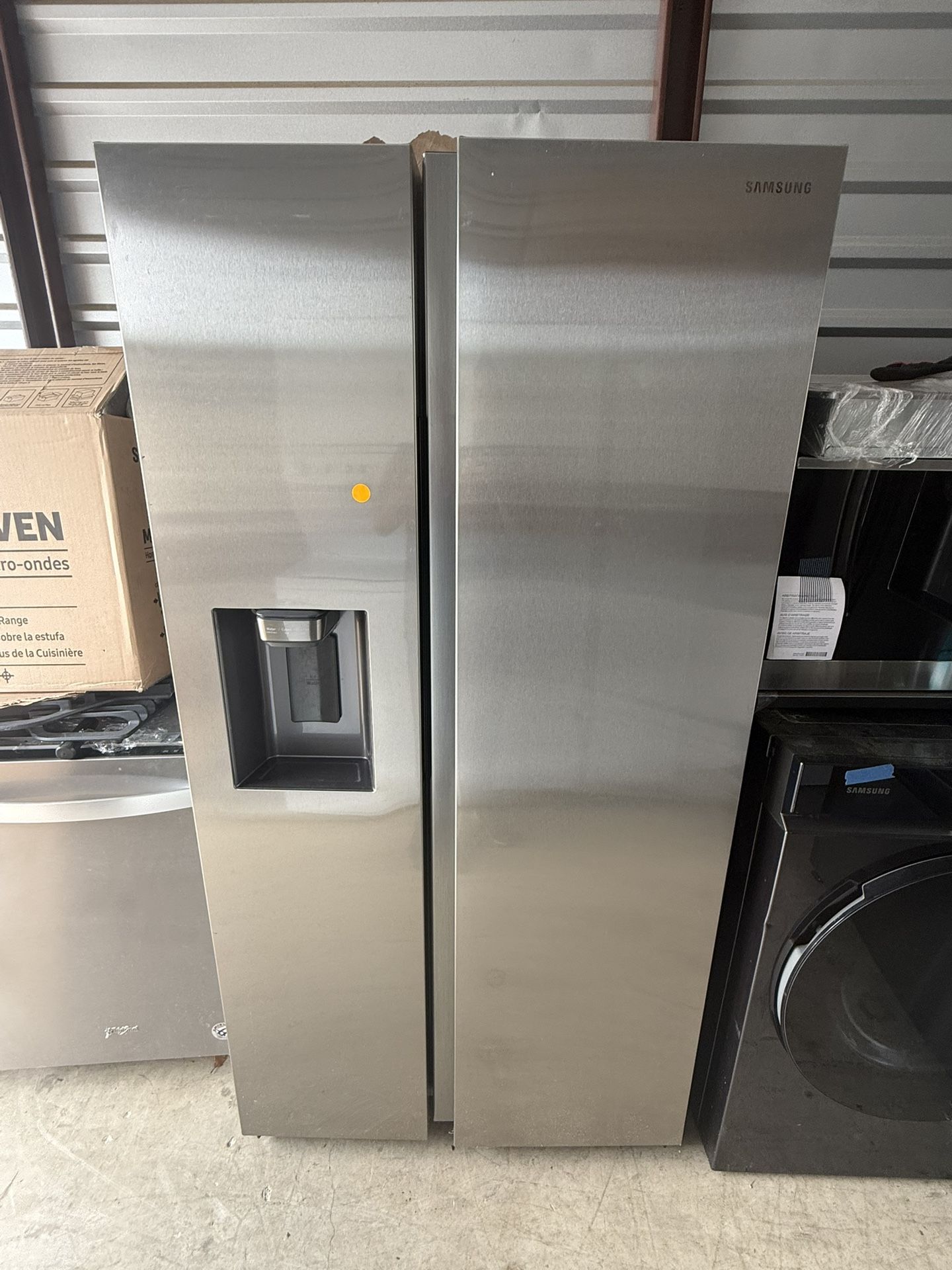 Samsung Like New $650