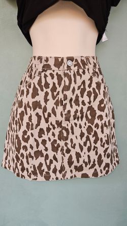 ANIMAL PRINT JEAN SKIRT