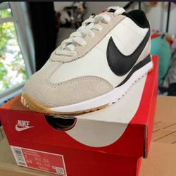 Nike Pacific
