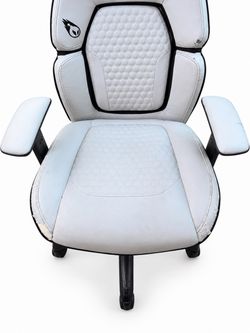 Silla