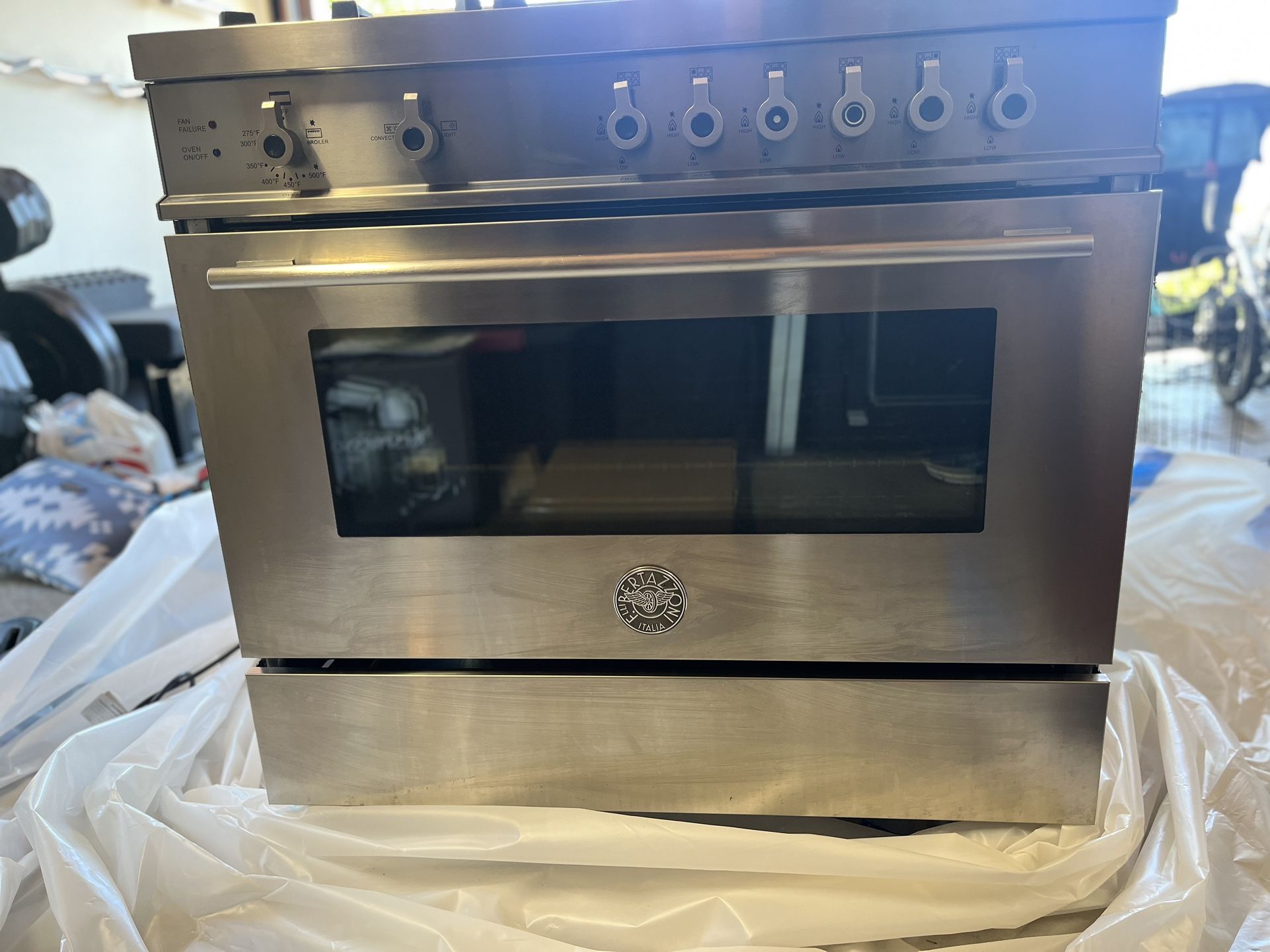 Bertazzoni Professional Series X365GGVX - Stainless Steel