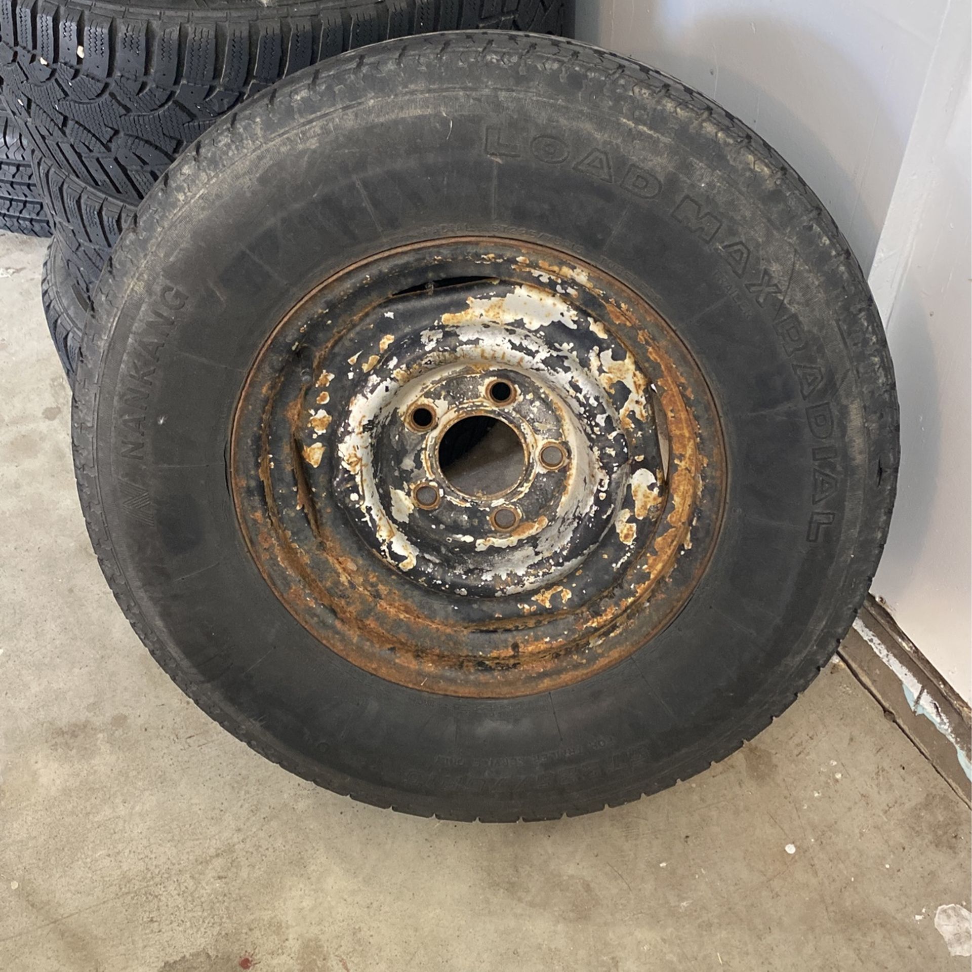 Load Max Radial ST225/75R15 Trailer Tire