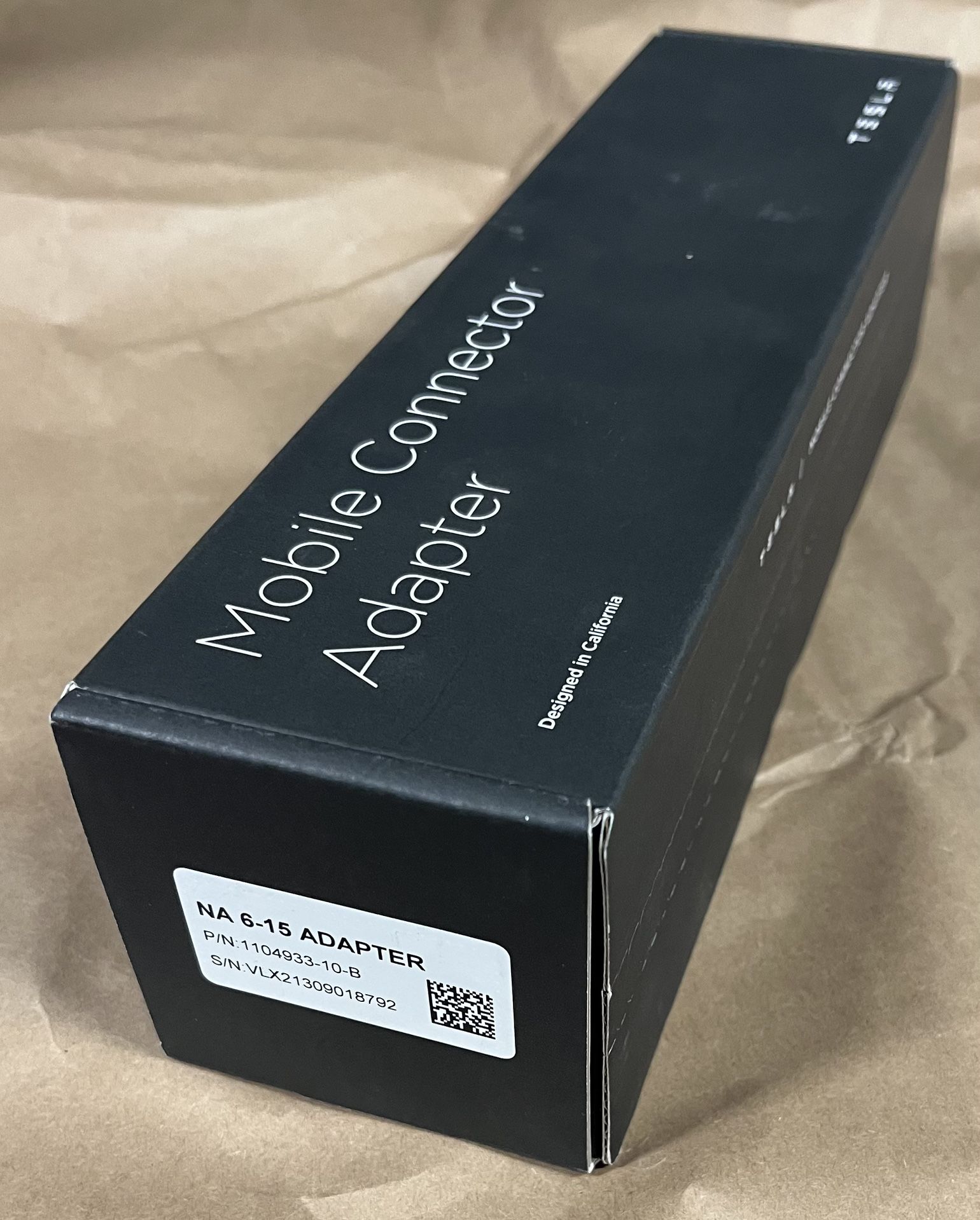 Tesla Mobile connector Adapter NEMA 6-15