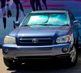2001-2005 Toyota Highlander Headlights – Left & Right – Working Condition