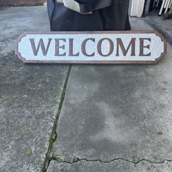 Welcome Wall Hanging