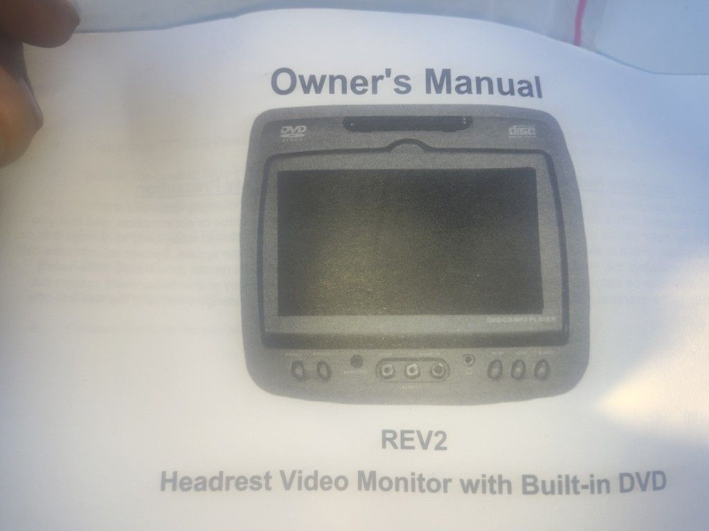 2012 Escalade Head Rest Tv And Dvd