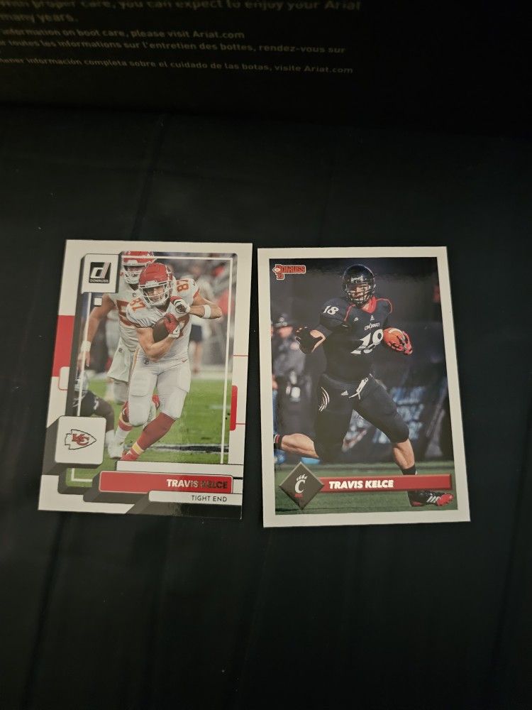 2 Cards Travis Kelce