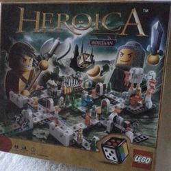 Two Very Collectable LEGO HEROICA FORTAAN / HEROICA ILRION