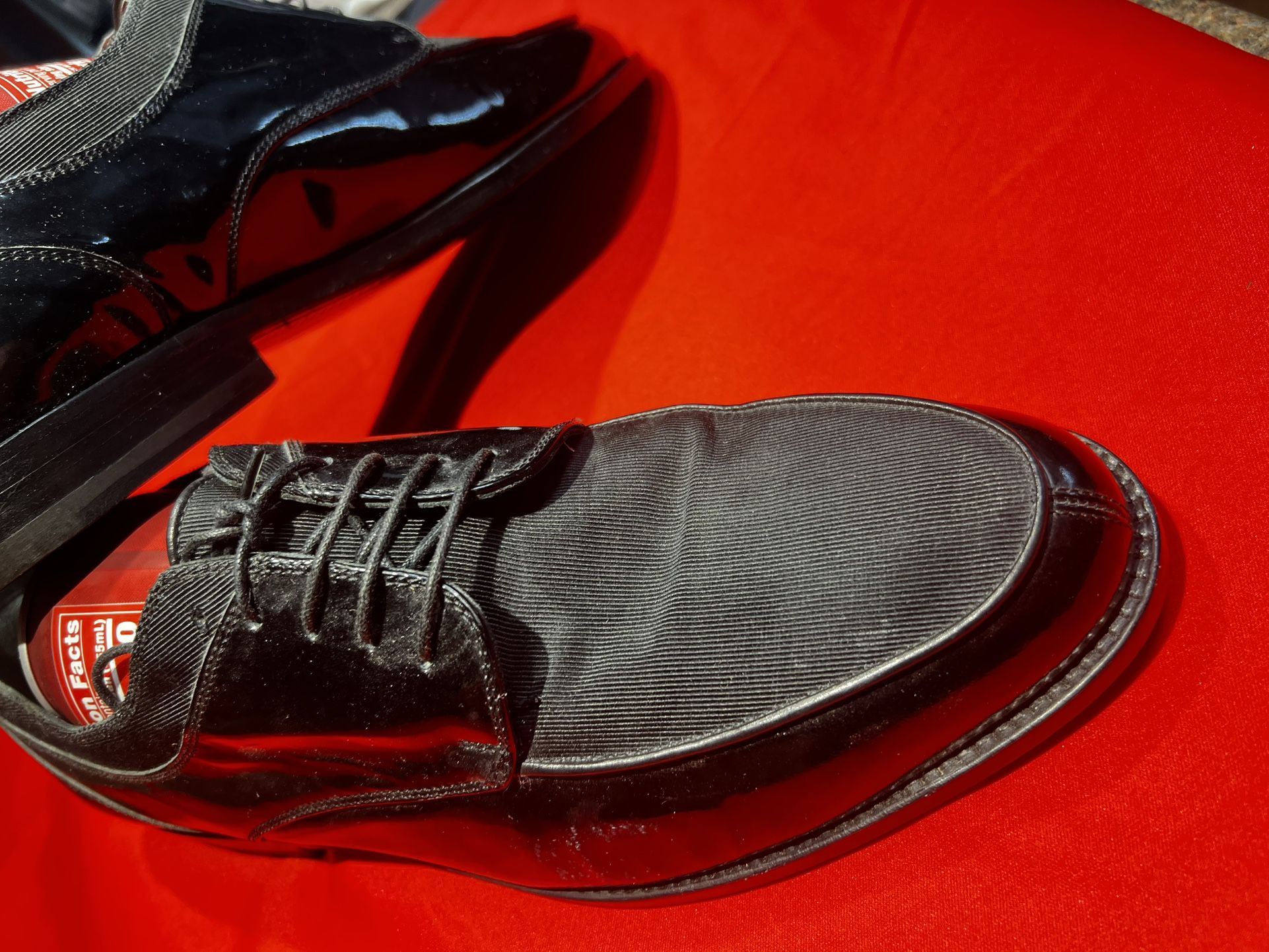 Cole Haan. New Display model,  Gala Evening Black Patent Leather Lace Up Tuxedo Formal Shoes Size 9.5 D Cole Haan / made in Italy $79 