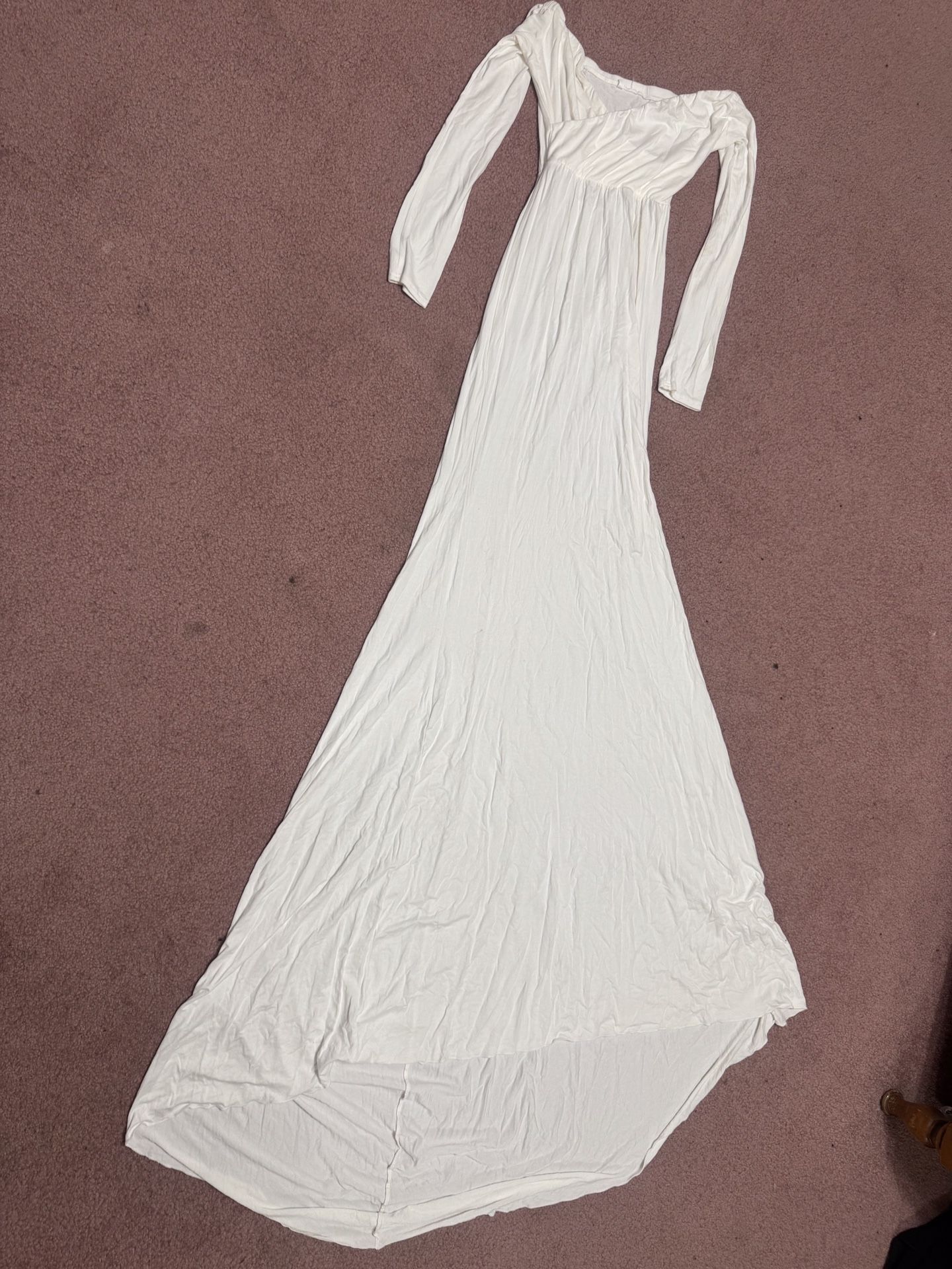 New Small white long stretchy maternity photo gown dress train