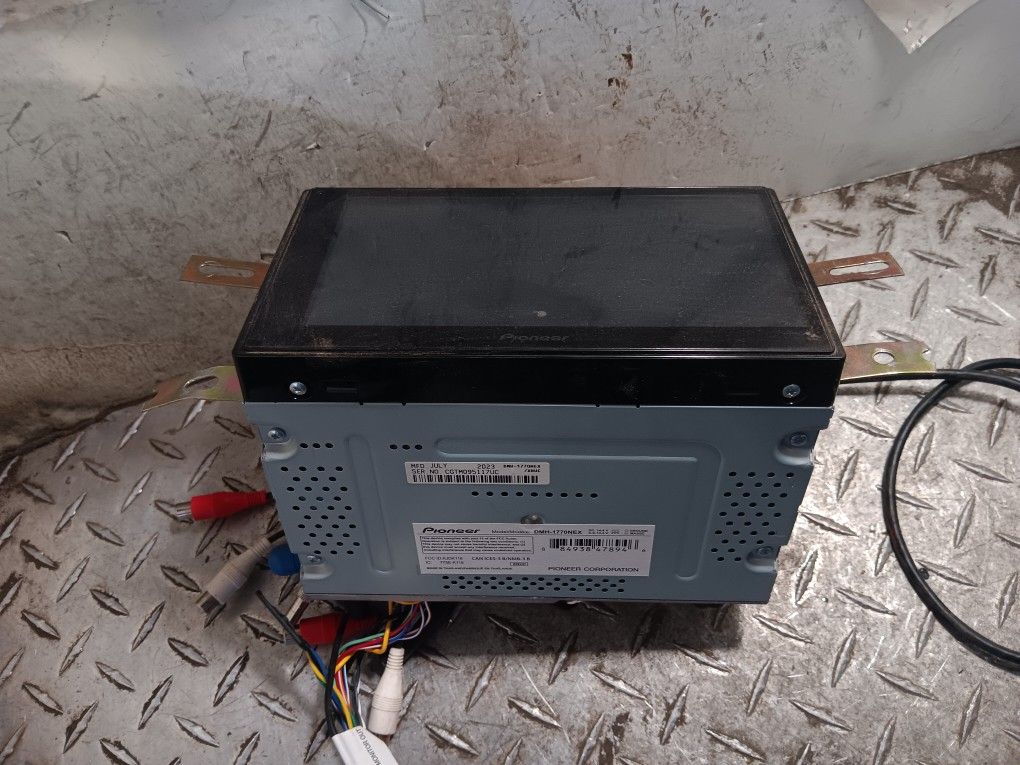 Pioneer Dmh-1700nex Radio