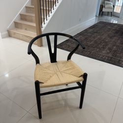 Set of 4 Dining Chairs