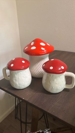 Mushroom mug set