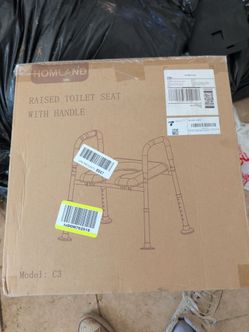 Homland raised toilet seat with handle