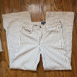 NYDJ White Navy Pinstripe Jeans