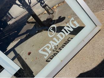 Spalding superglass backboard
