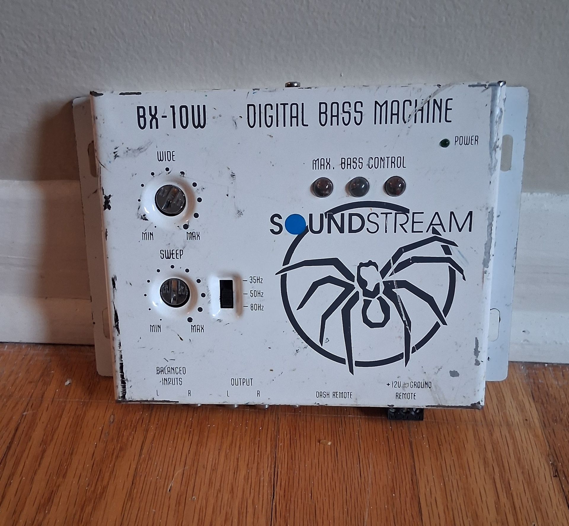 Soundstream BX-10W Digital Bass Processor – Boost Subwoofer Bass Output 