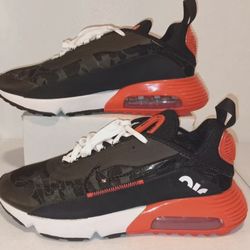 NIKE AIRMAX SIZE 10.5