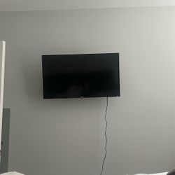 30 Inch Smart Tv