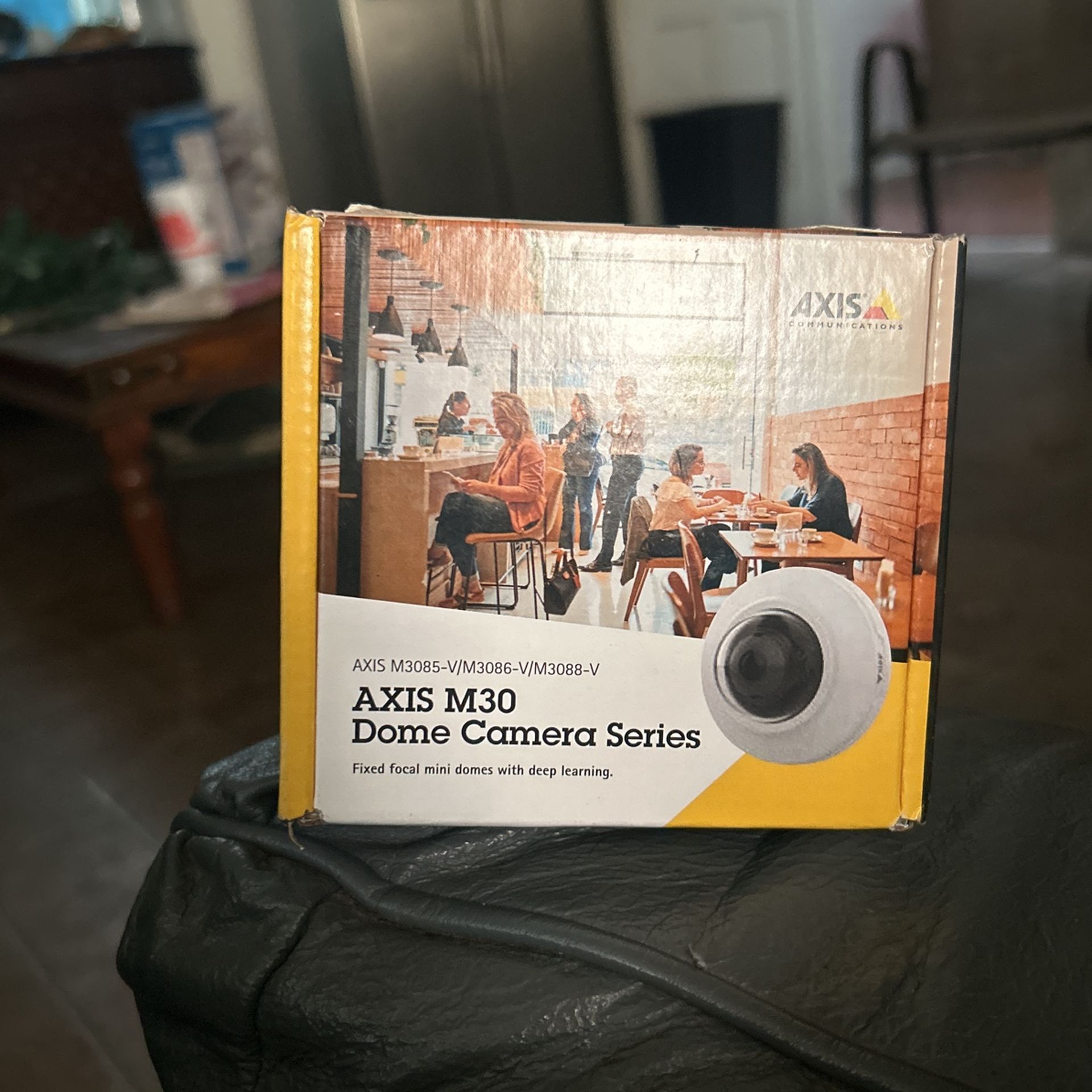 ACIS M30 DOME CAMERA SERIES