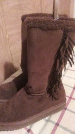 Boots for girls size 2
