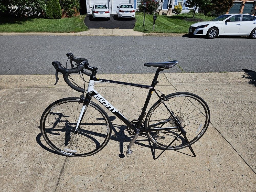 Giant Defy 4