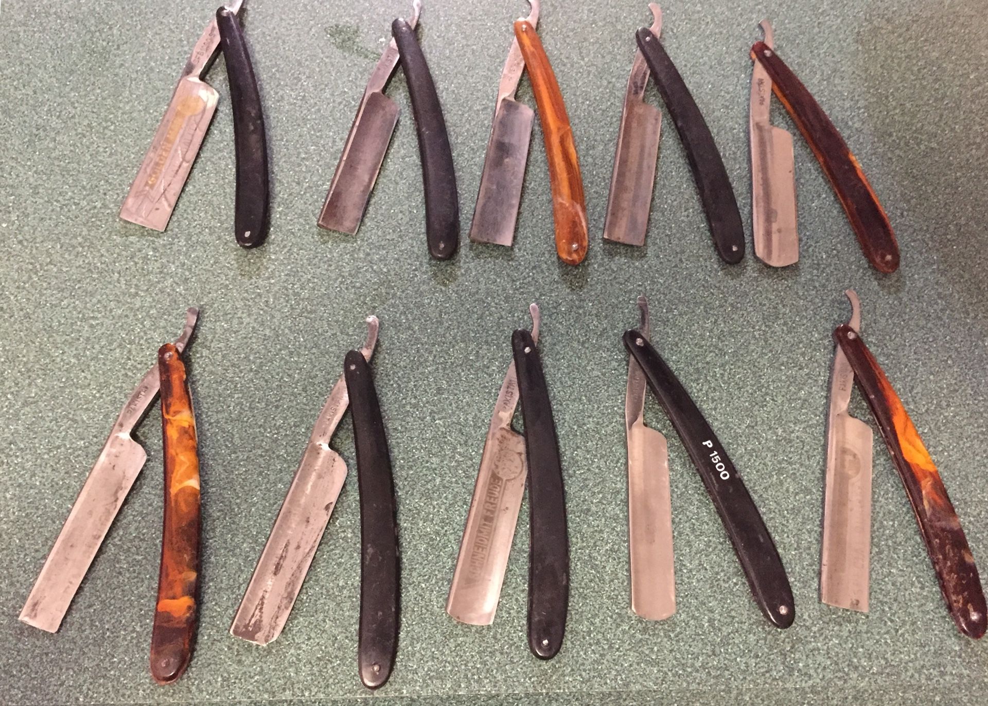 Straight razor for the “real man”