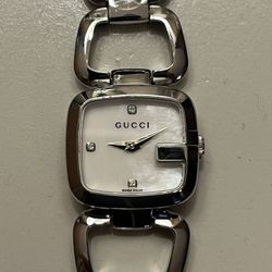 Ladies Gucci watch